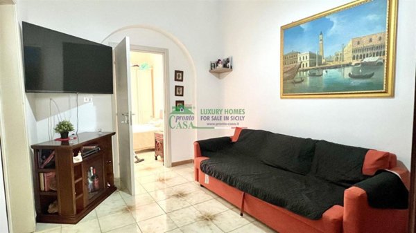 appartamento in affitto a Ragusa in zona Marina