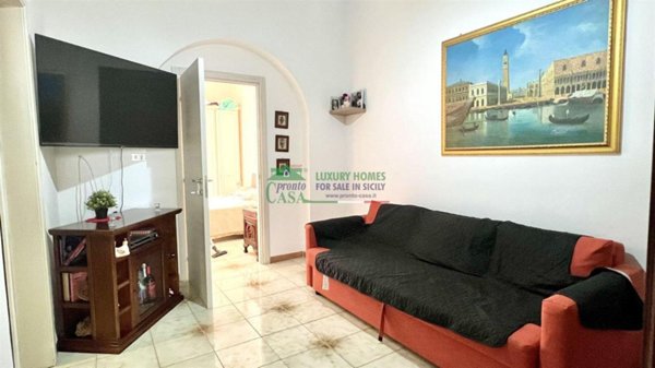 appartamento in affitto a Ragusa in zona Marina