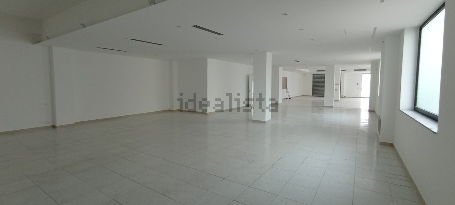 locale commerciale in affitto a Ragusa