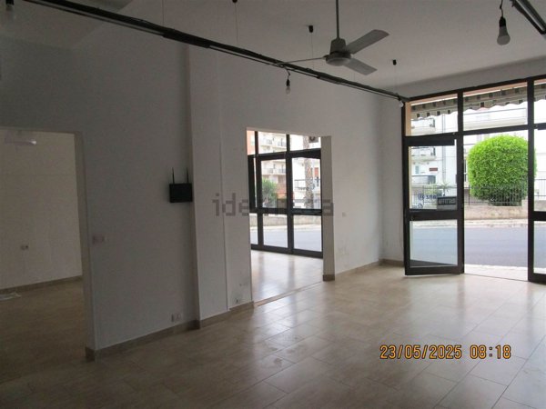 locale commerciale in affitto a Ragusa