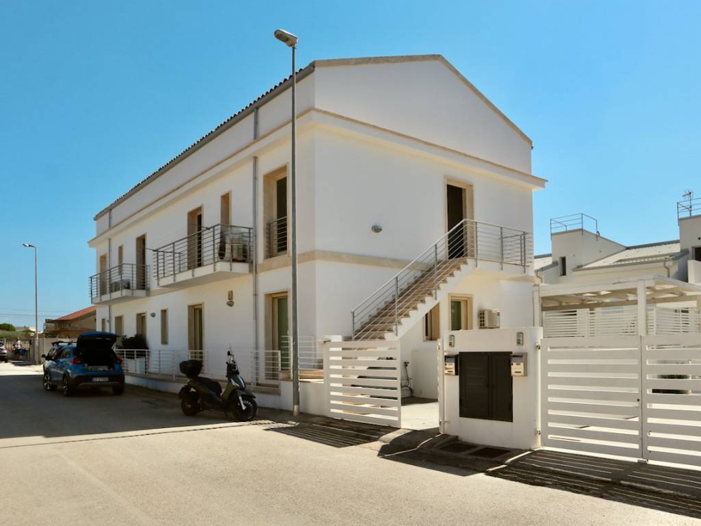 appartamento in affitto a Ragusa in zona Marina