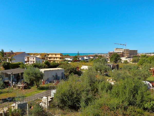 appartamento in affitto a Ragusa in zona Marina