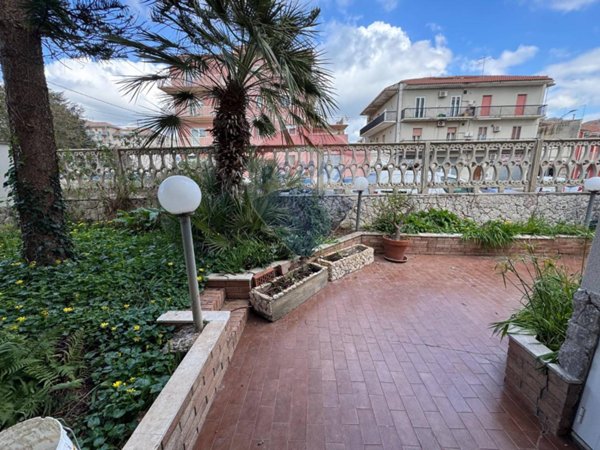 casa indipendente in affitto a Ragusa in zona Ibla
