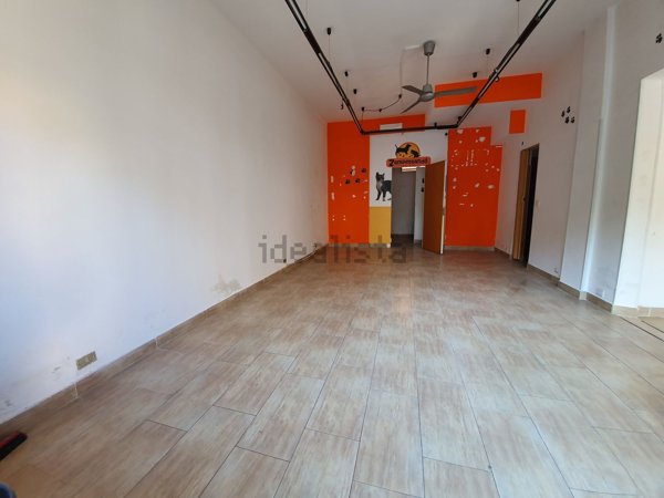 locale commerciale in affitto a Ragusa