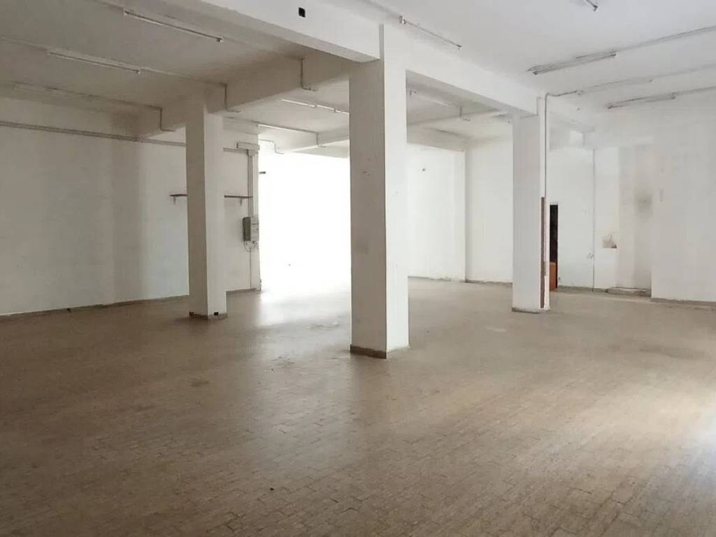 negozio in affitto a Ragusa in zona Ibla