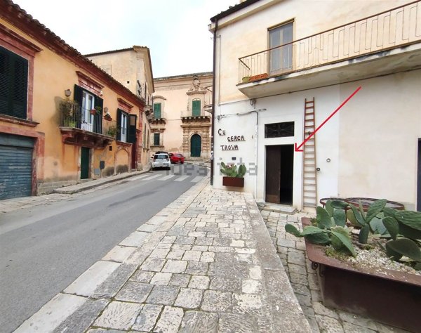 locale commerciale in affitto a Ragusa in zona Ibla