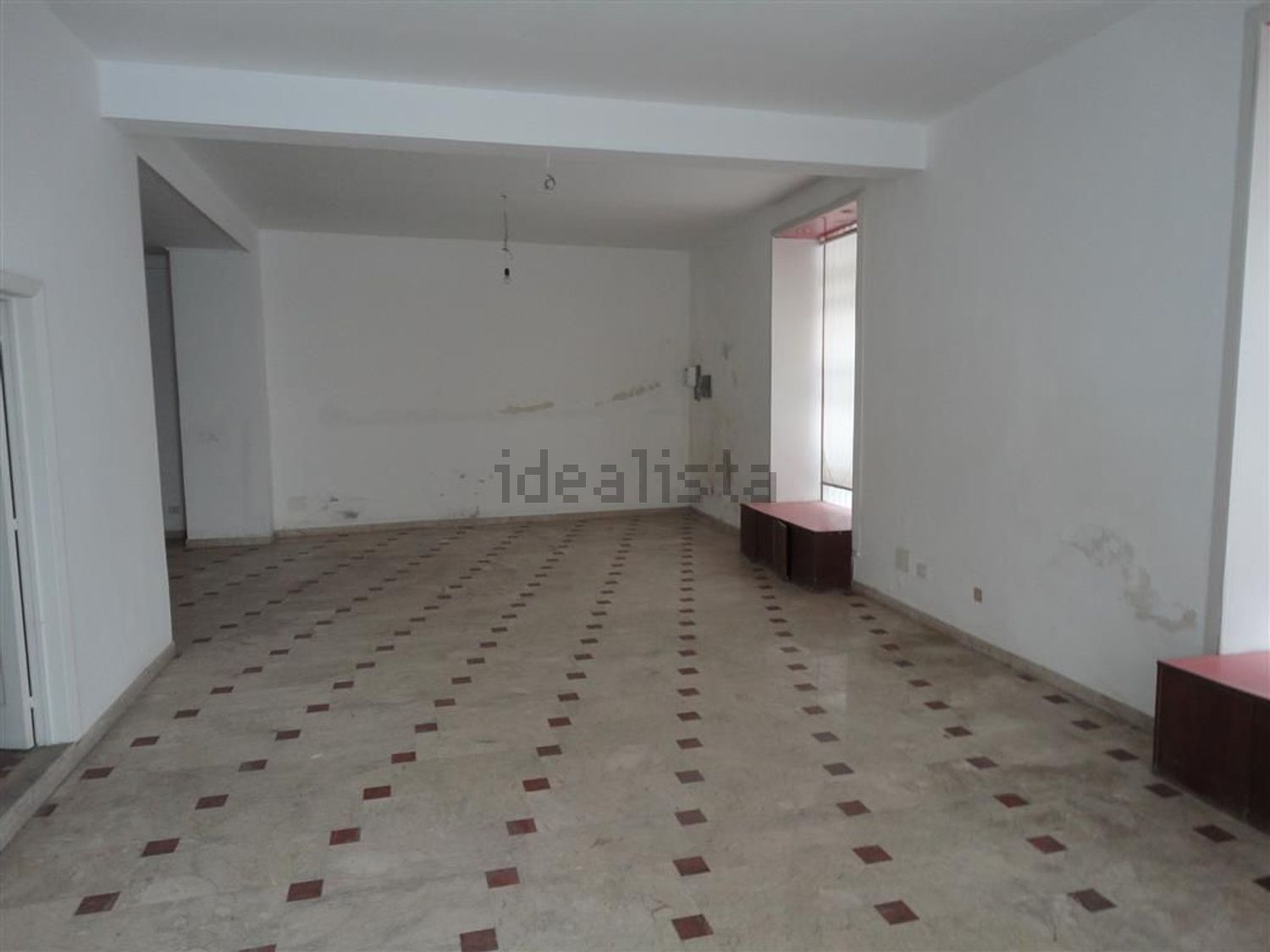 locale commerciale in affitto a Ragusa