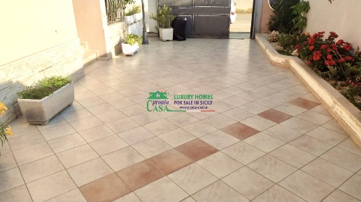 appartamento in affitto a Ragusa in zona Marina