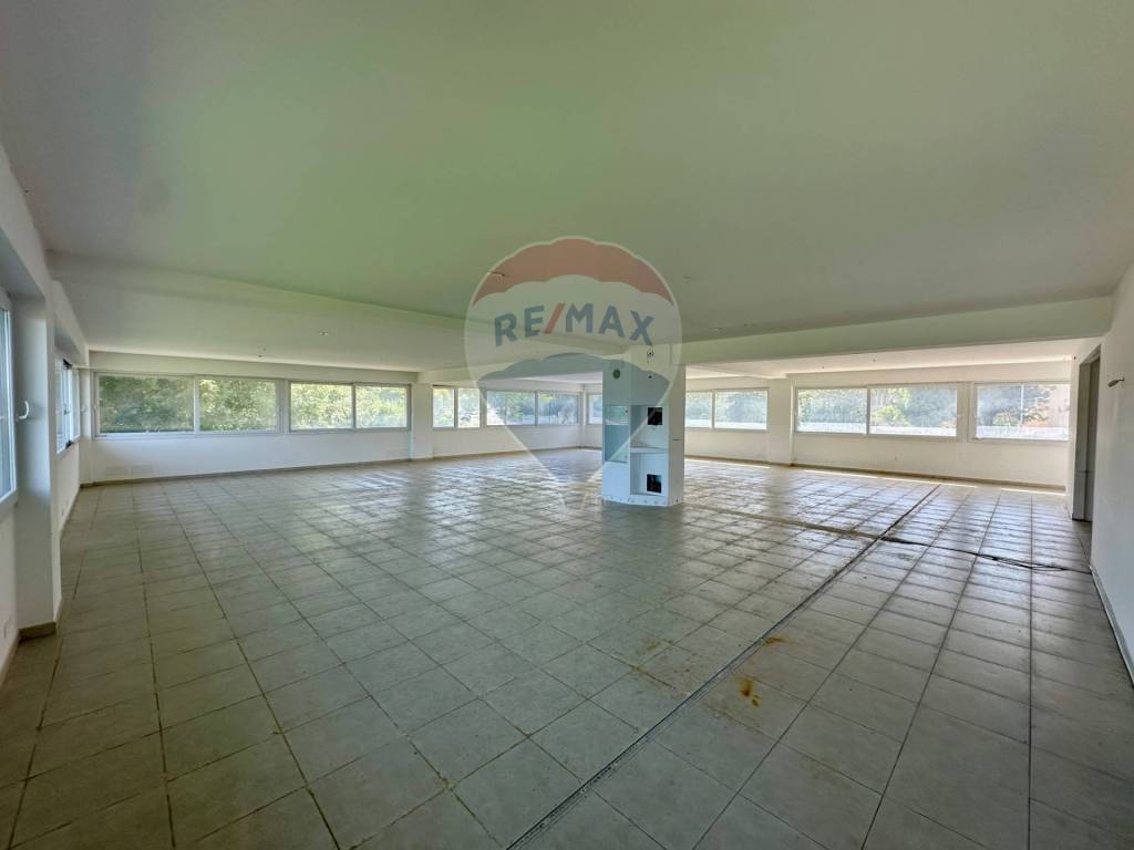 locale commerciale in affitto a Ragusa