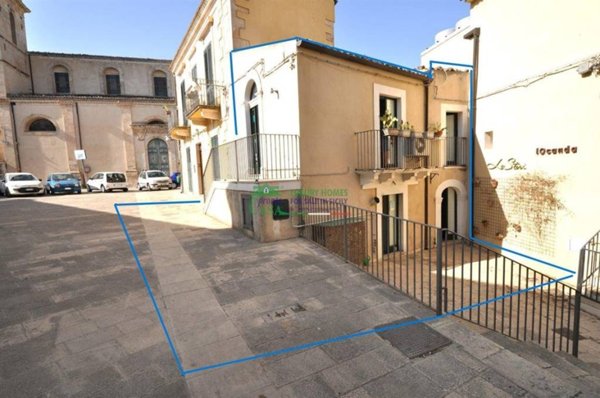 negozio in affitto a Ragusa in zona Ibla