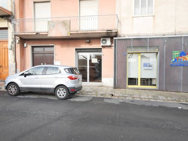 negozio in affitto a Ragusa