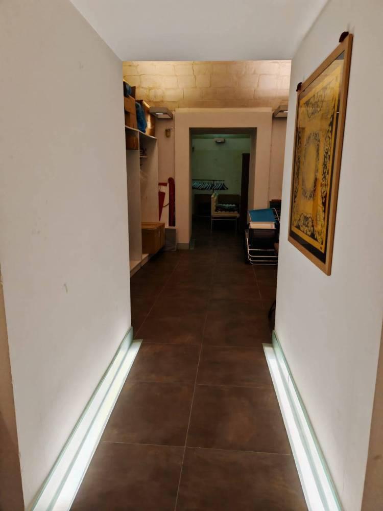 locale commerciale in affitto a Ragusa in zona Ragusa Centro