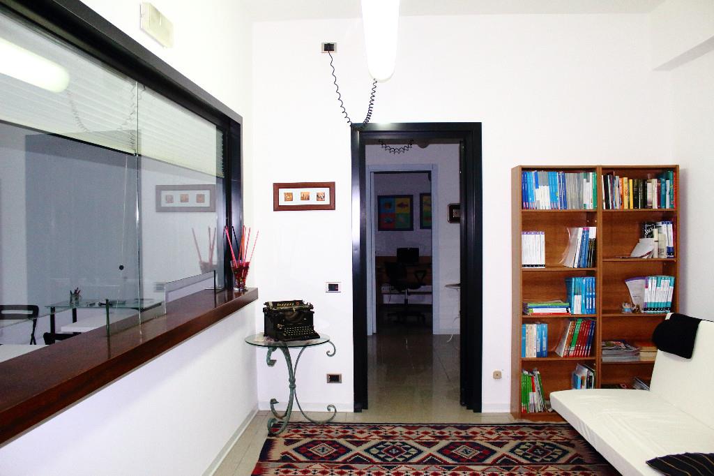 ufficio in affitto a Ragusa in zona Marina