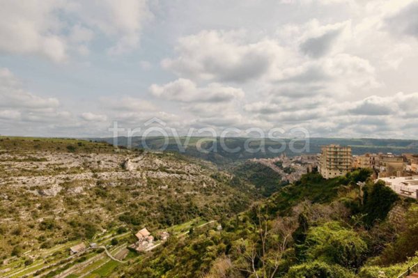 casa indipendente in affitto a Ragusa in zona Ragusa Centro