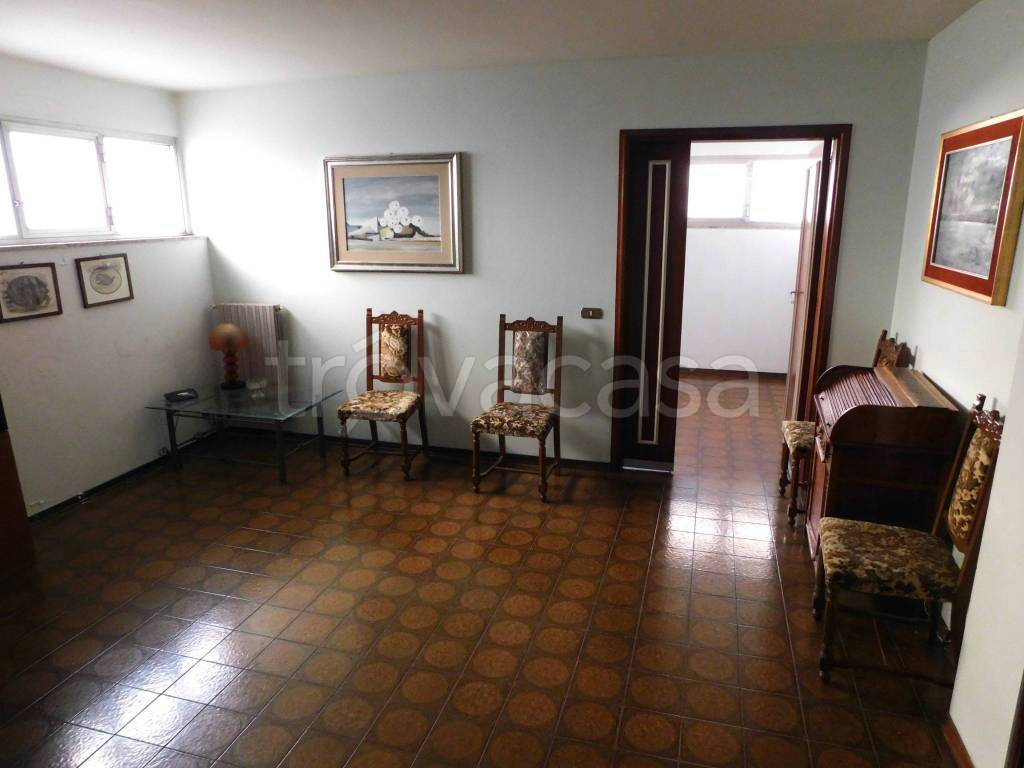 appartamento in affitto a Ragusa in zona Ragusa Centro