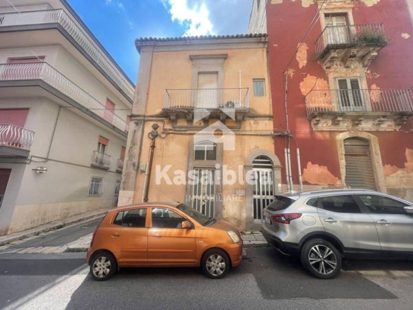 appartamento in affitto a Ragusa in zona Ibla