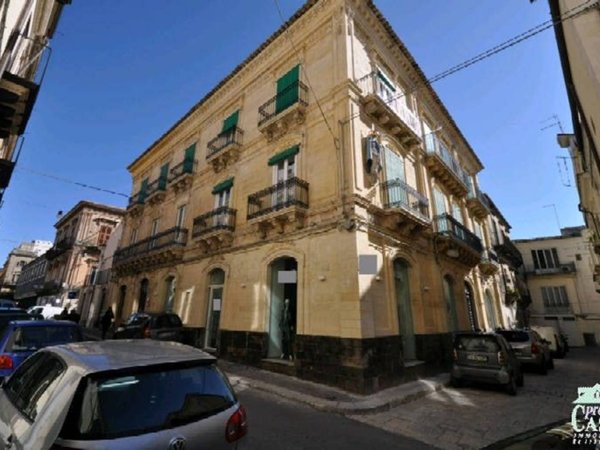 appartamento in affitto a Ragusa in zona Ibla