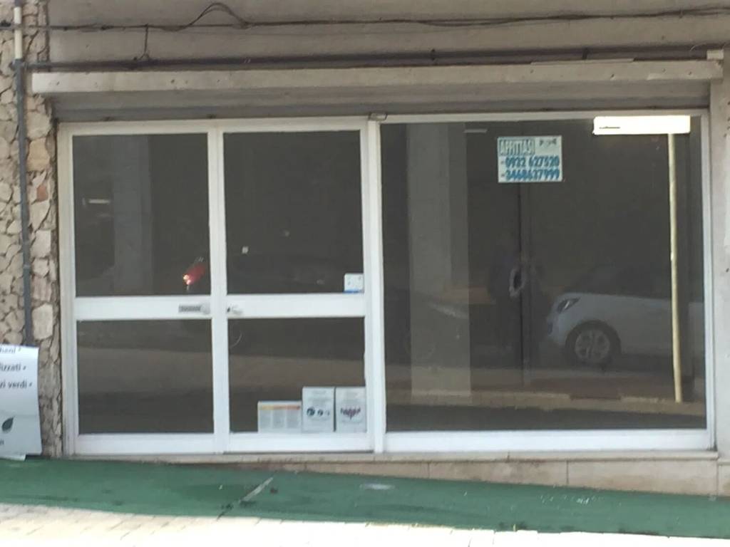 negozio in affitto a Ragusa in zona Ibla