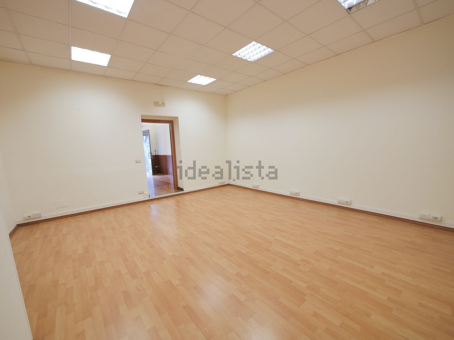 locale commerciale in affitto a Ragusa