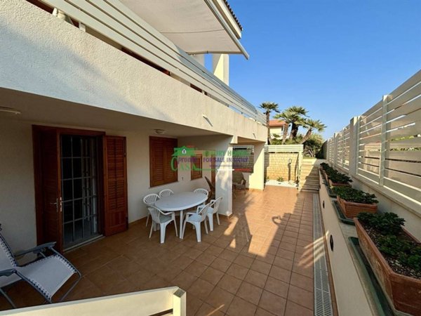 casa indipendente in affitto a Ragusa in zona Marina