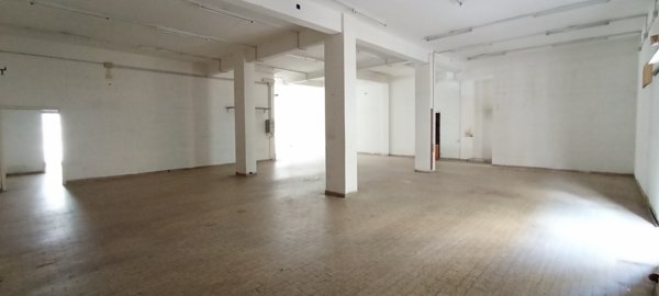 locale commerciale in affitto a Ragusa
