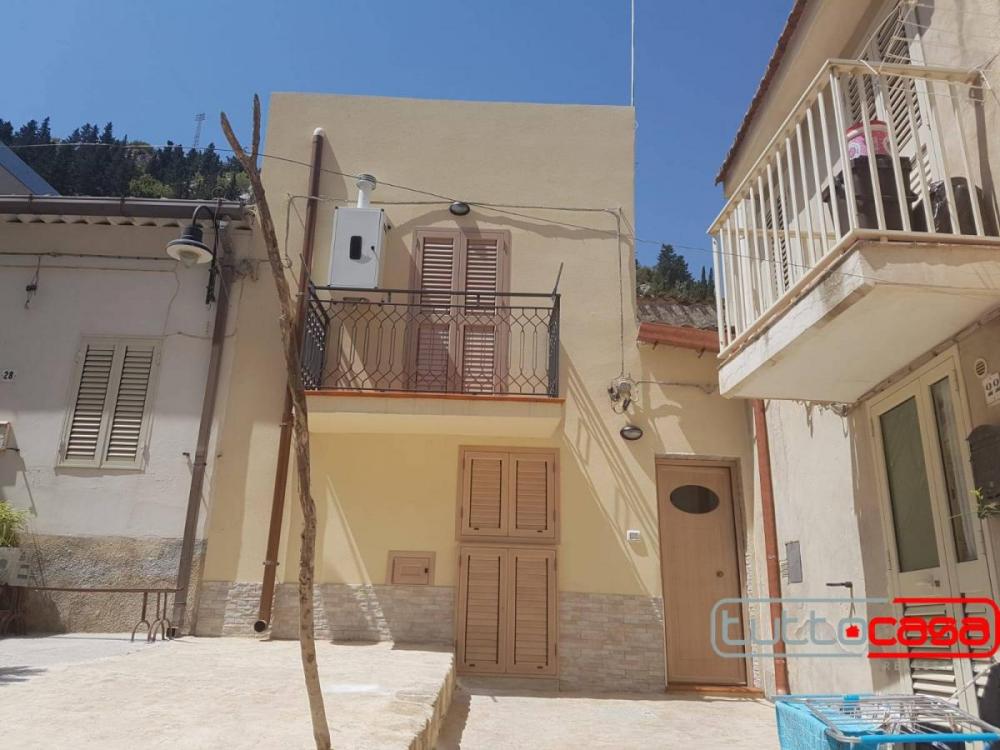 casa indipendente in affitto a Scicli