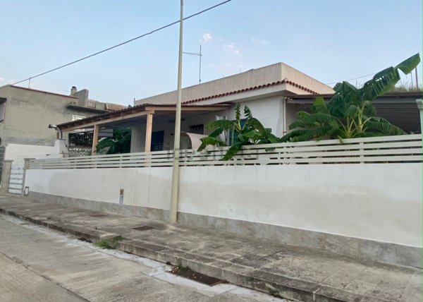 casa indipendente in affitto a Scicli