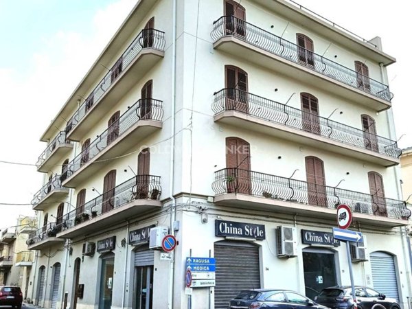 negozio in affitto a Scicli