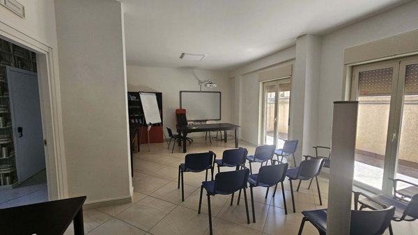 ufficio in affitto a Vittoria