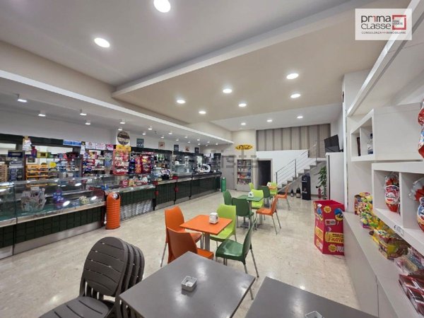 negozio in affitto a Vittoria