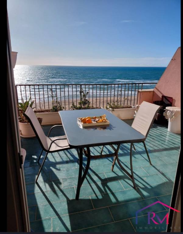 appartamento in affitto a Vittoria in zona Scoglitti