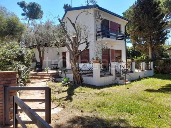 casa indipendente in affitto ad Augusta
