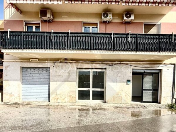 negozio in affitto ad Augusta