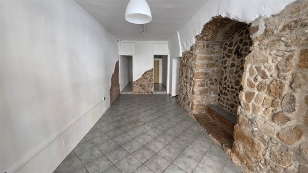 negozio in affitto ad Augusta