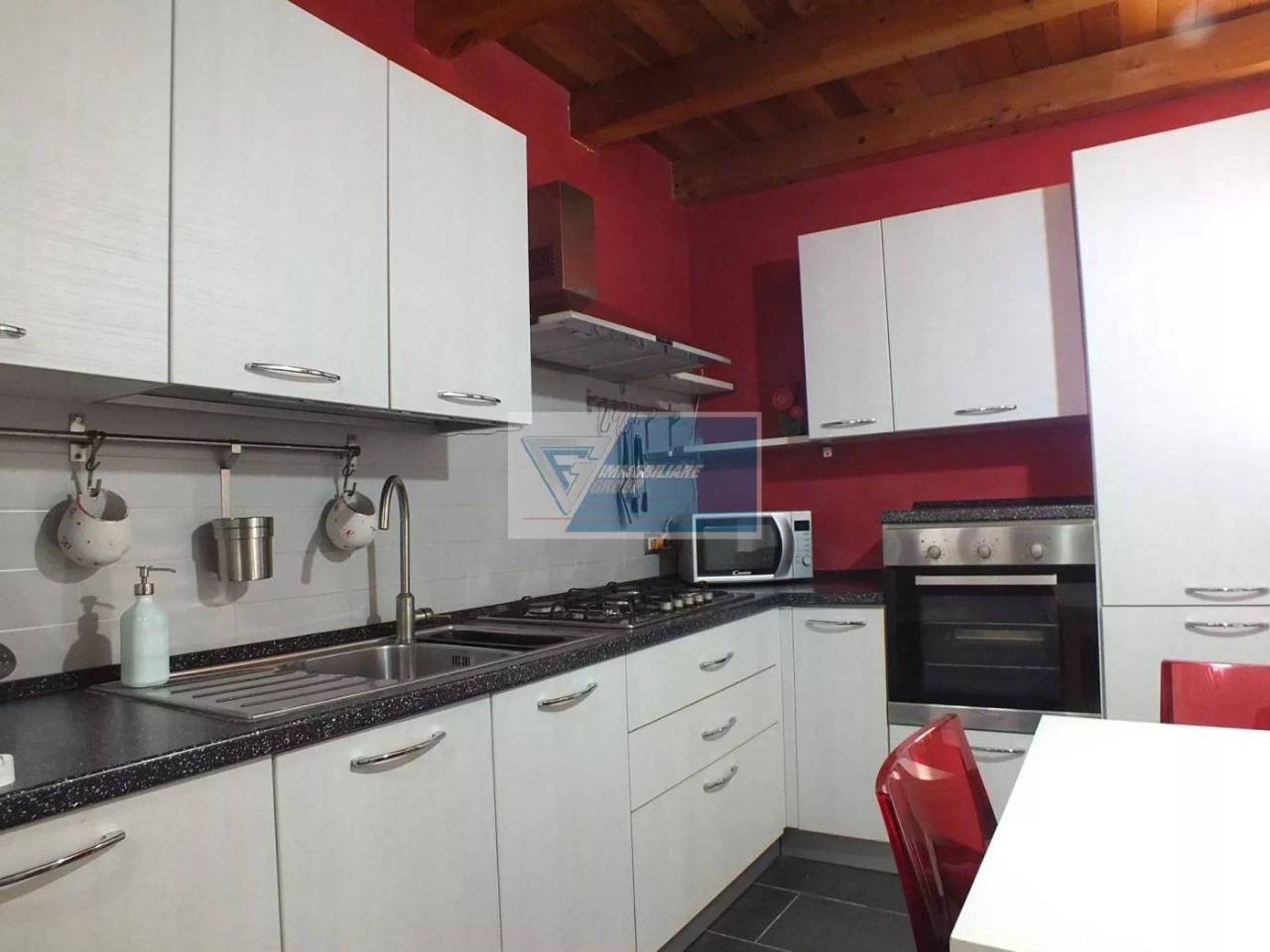 casa indipendente in affitto ad Avola