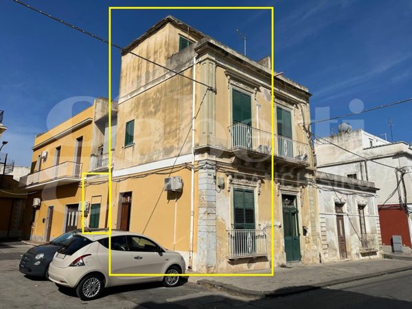 casa indipendente in affitto ad Avola