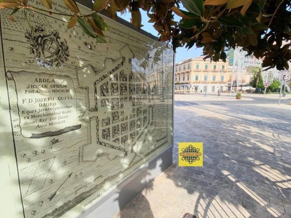 negozio in affitto ad Avola