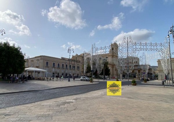 negozio in affitto ad Avola