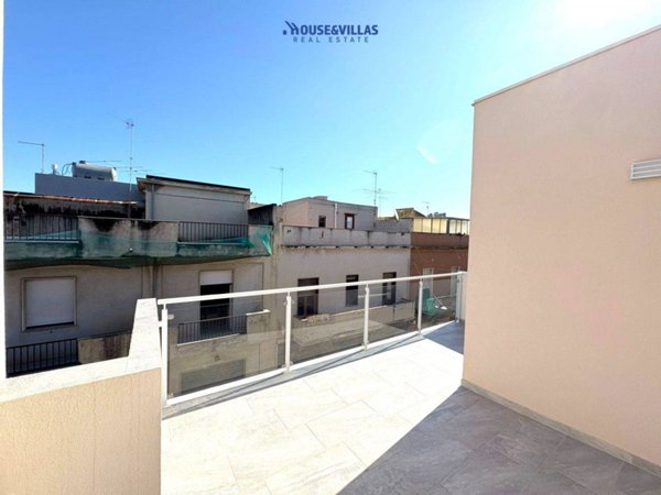 casa indipendente in affitto ad Avola