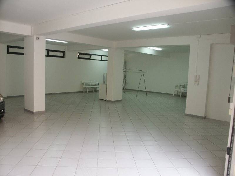 locale commerciale in affitto ad Avola