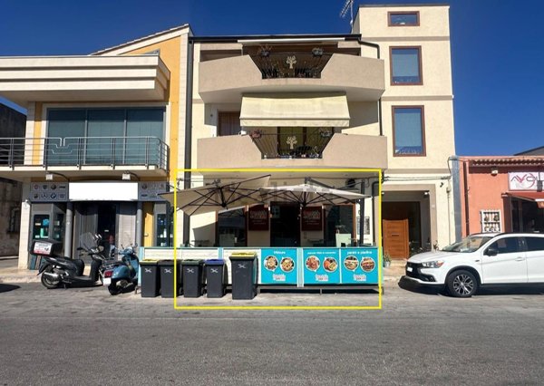 locale commerciale in affitto ad Avola