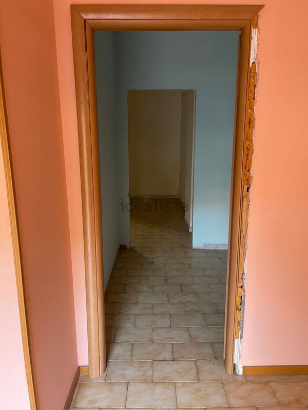 locale commerciale in affitto a Carlentini