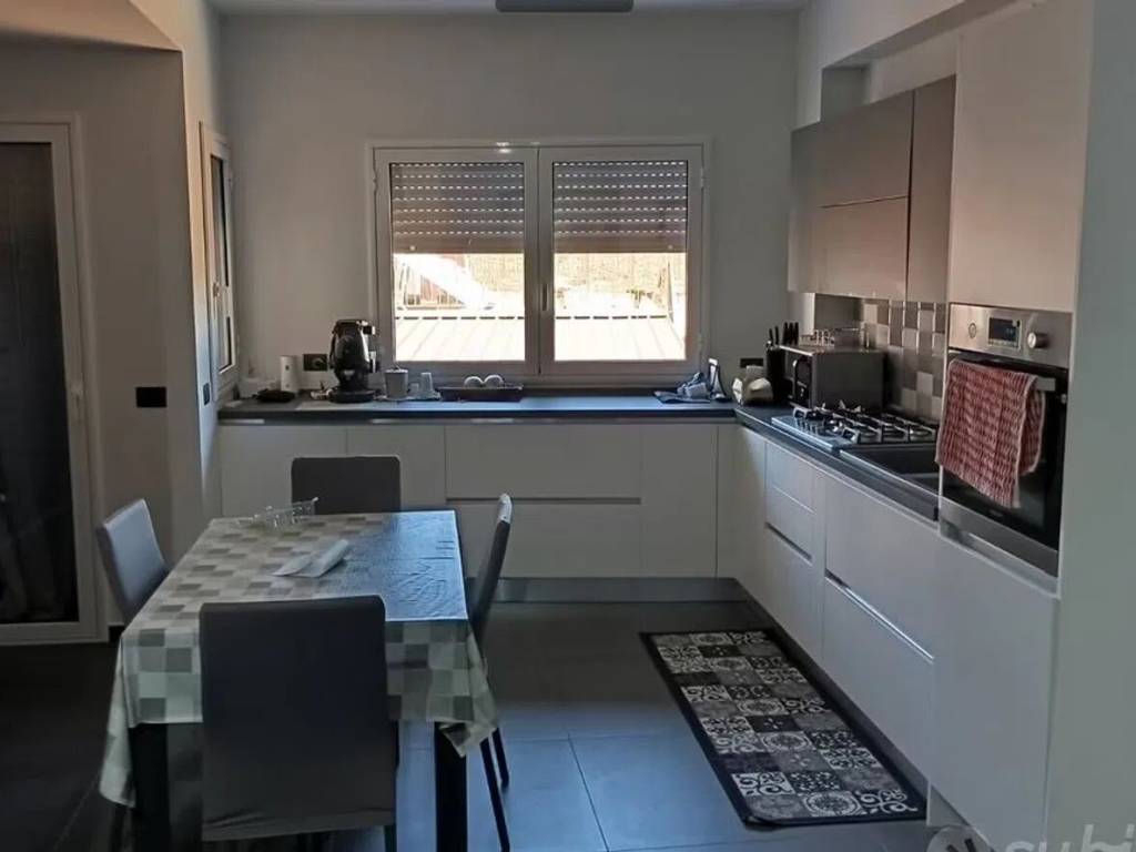 appartamento in affitto a Carlentini