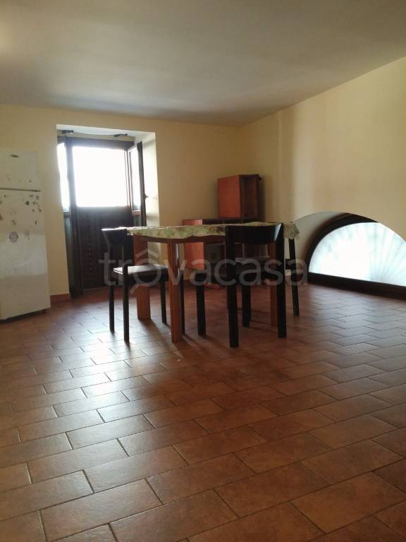 appartamento in affitto a Cassaro