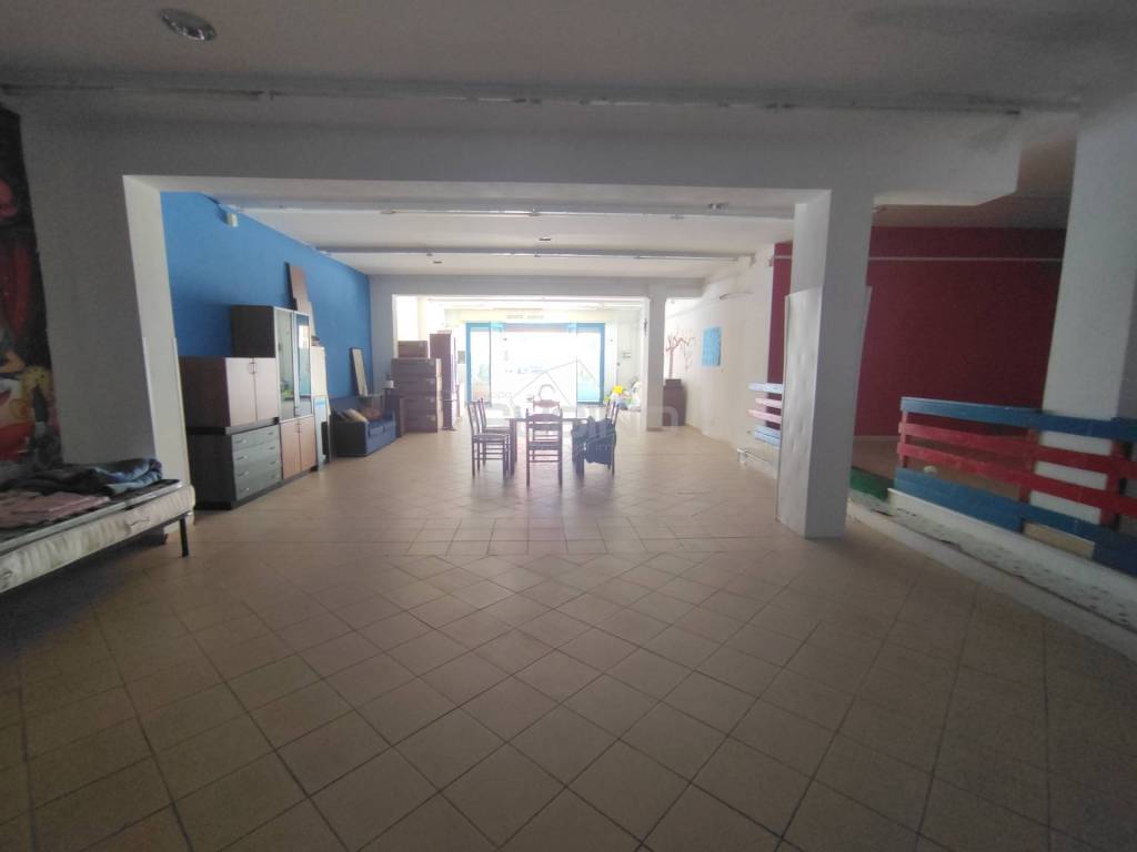 monolocale in affitto a Floridia
