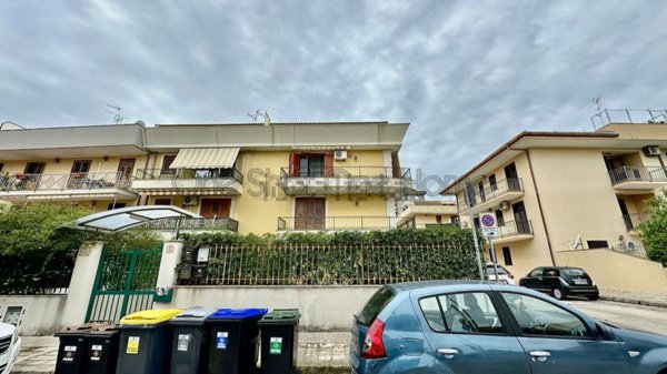 appartamento in affitto a Floridia