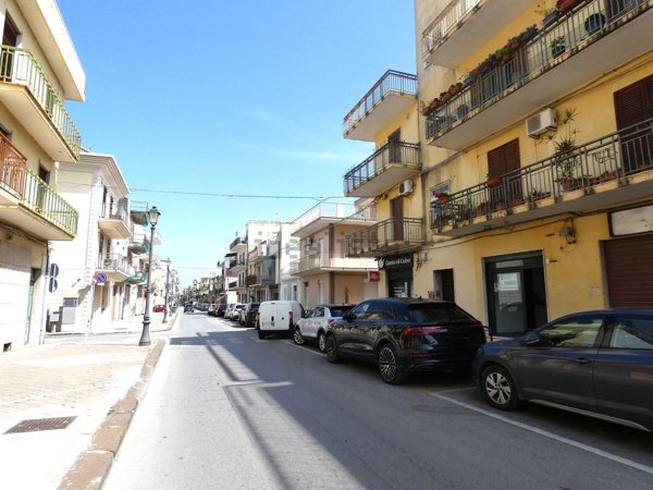 ufficio in affitto a Floridia
