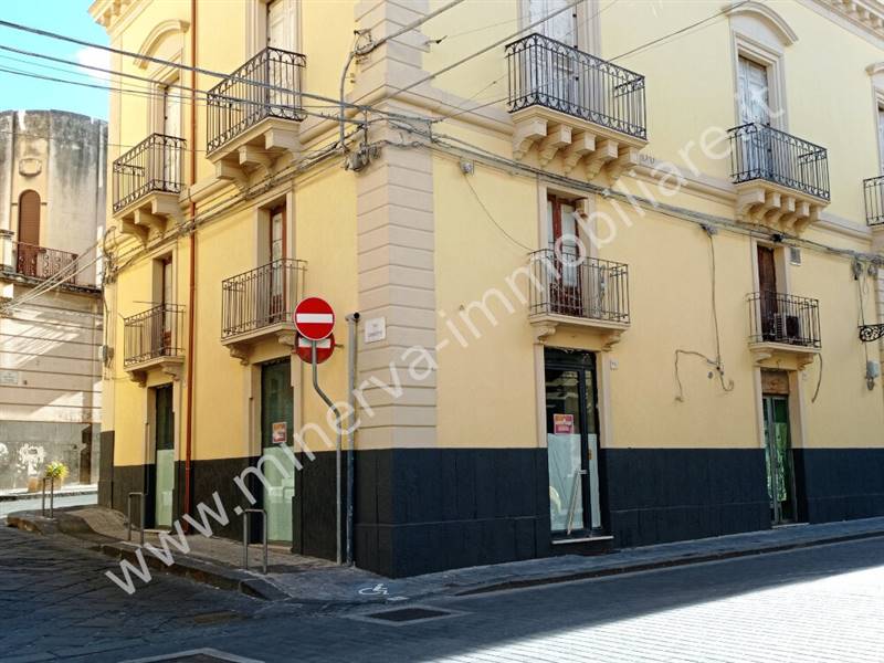 locale commerciale in affitto a Lentini