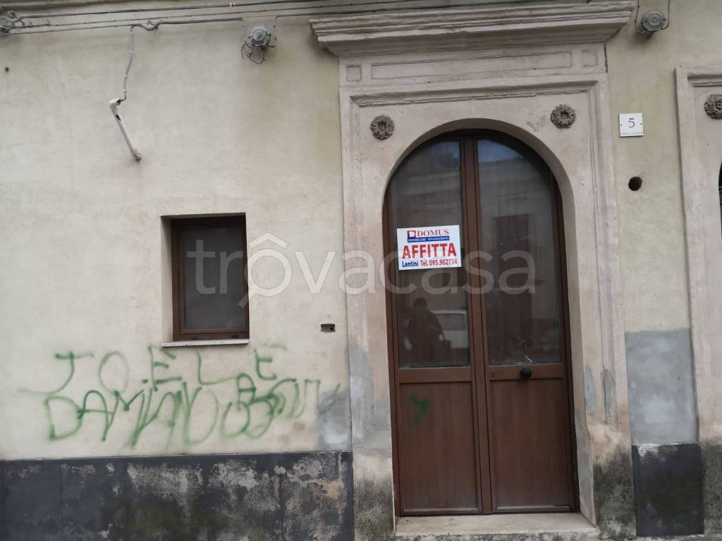 negozio in affitto a Lentini