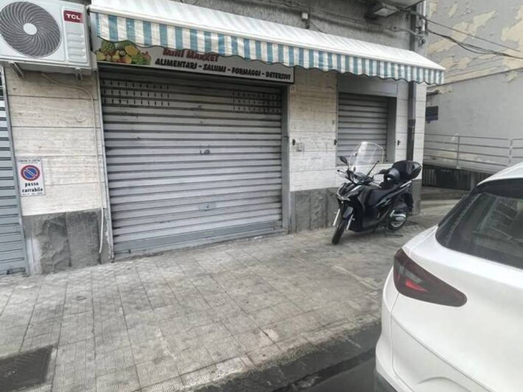 negozio in affitto a Lentini